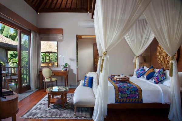 luxury-pool-villa-2